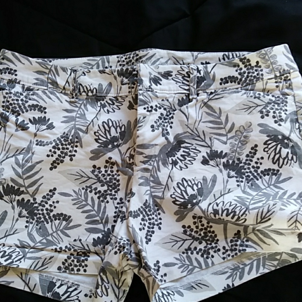 Old navy shorts